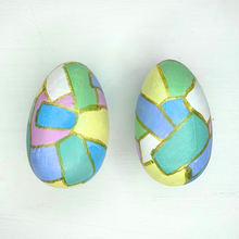 Load image into Gallery viewer, Confetti Easter Eggs