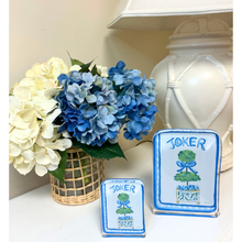 Load image into Gallery viewer, Blue and white mahjong acrylic block displayed as classic home décor
