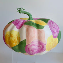 Load image into Gallery viewer, Large Garden Pumpkin
